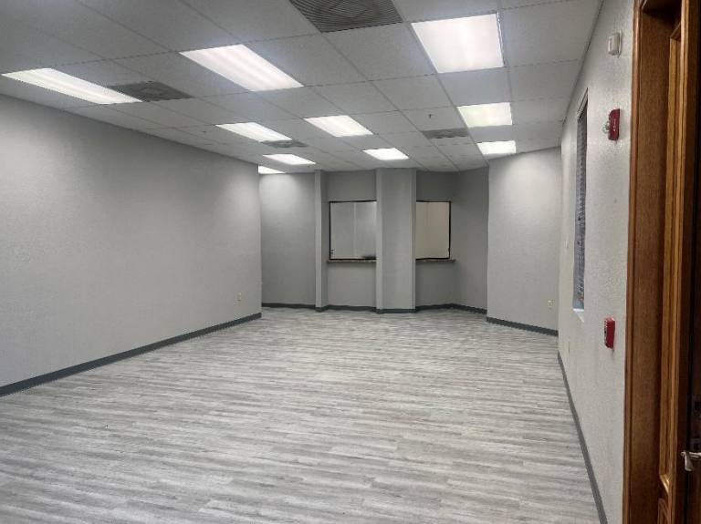 Office for Sale in Friendswood Texas 77546